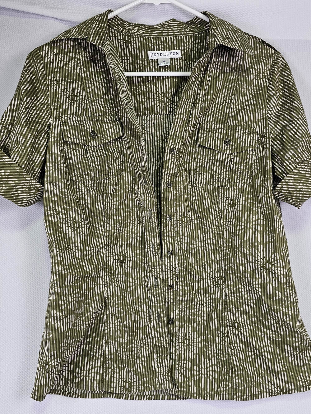 Pendleton Olive Green Patterned Short-Sleeve Button Front Shirt